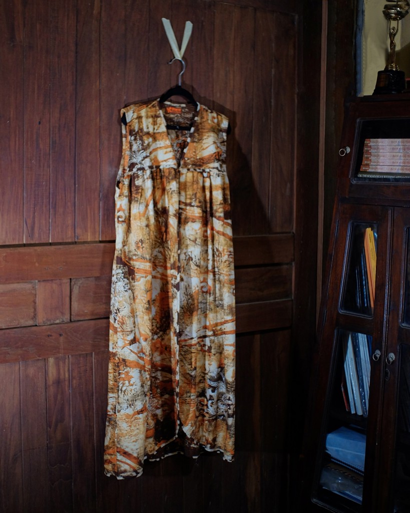Outer jasmine orange